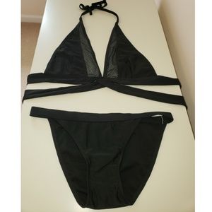 FIERCE SIMPLICITY Bikini w/Mesh Inset & Wrap